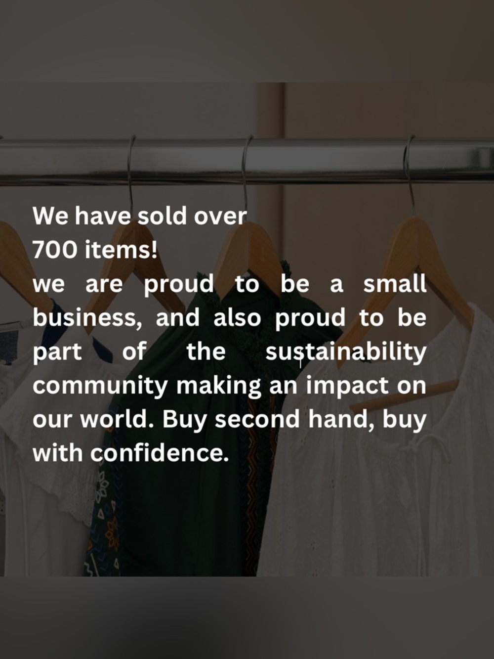 Torrid NWT 1 Sleeveless Blouse White Eyelet Lace Tiered Ruffle Keyhole Back Sz 2 - Picture 10 of 10